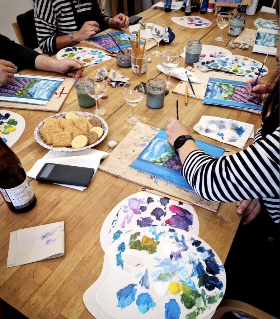 Art Przyjaciele Drink and draw warsztaty dla dorosłych Poznań